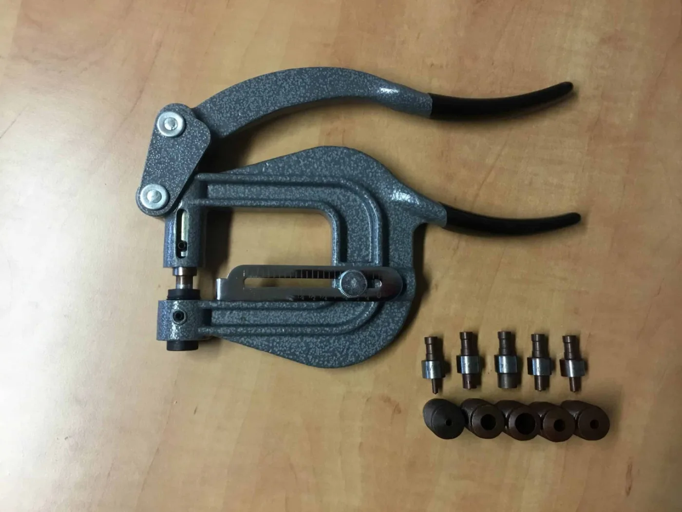WNS Metal Hole Punch 82mm Throat Size - WNS - W. Neal Services Ltd - 7