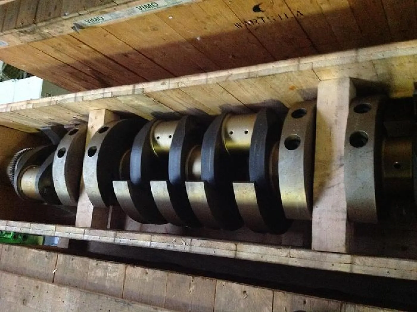 CRANKSHAFT DEUTZ SBV12M628 - 3