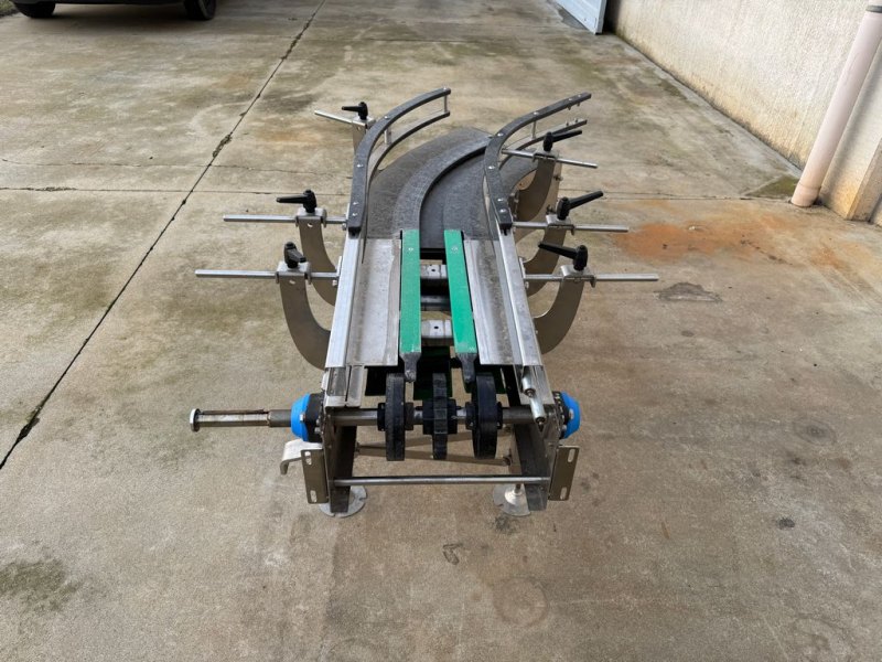 CHAIN-DRIVE ROLLER CONVEYOR WITH CURVE IN STAILESS STEEL, SECOND HAND EQUIPMENT