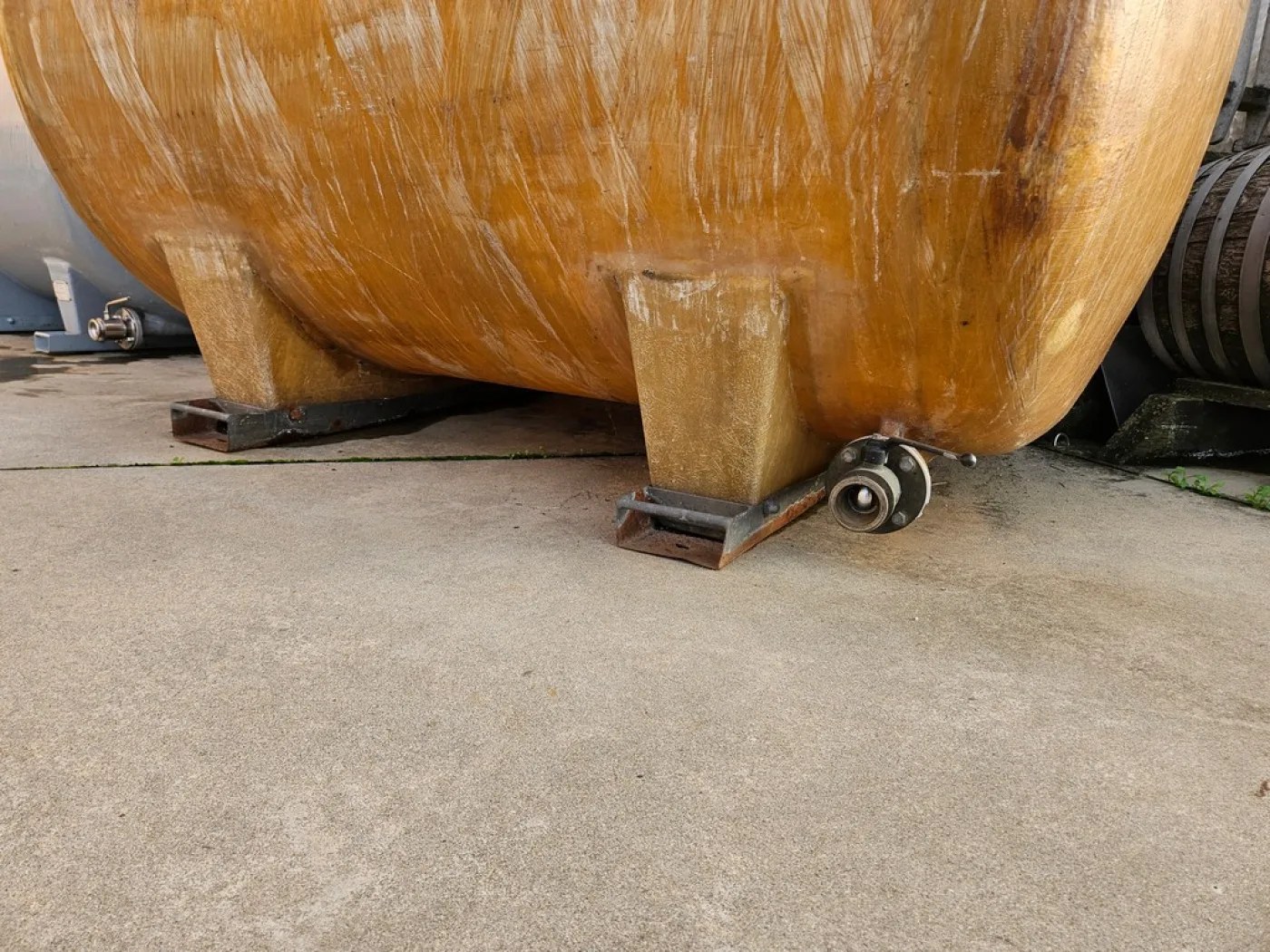 FIBERGLASS TANK FOR CARRIAGE FIRM CMP, CAPACITY LITERS 3000 ABOUT, SECOND-HAND EQUIPMENT - 4