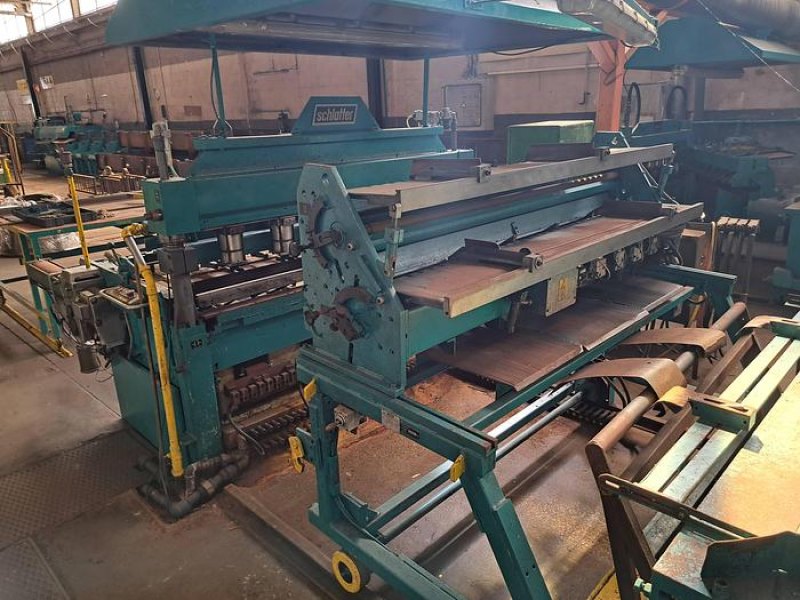 Linha de SCHLATTER MOS3-S MG90