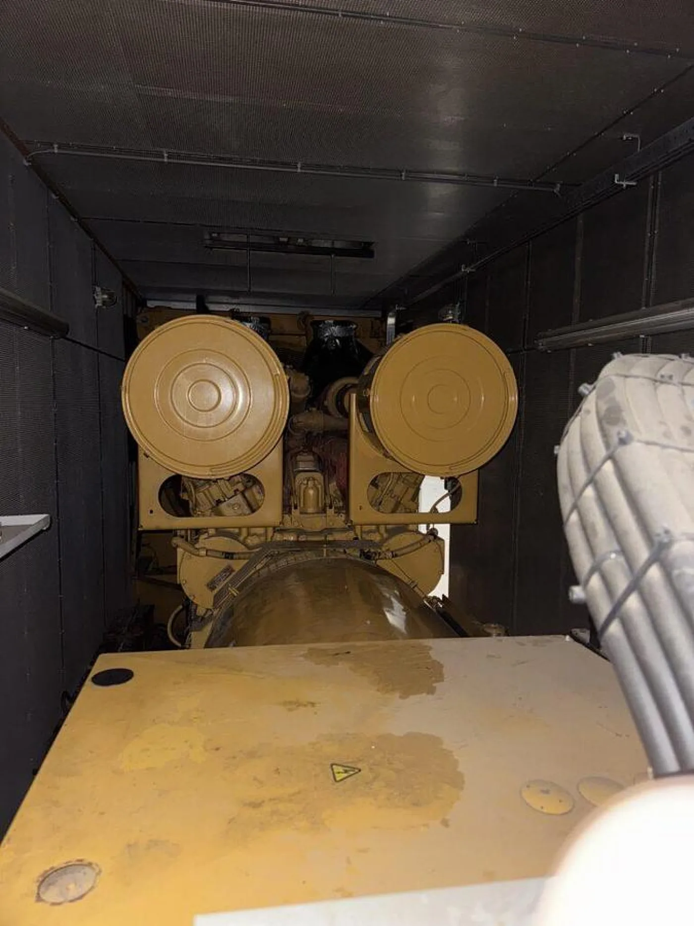 1994 CATERPILLAR D3516B / CAT. SR-4 DIESEL GEN. SET 2000 KVA - 6