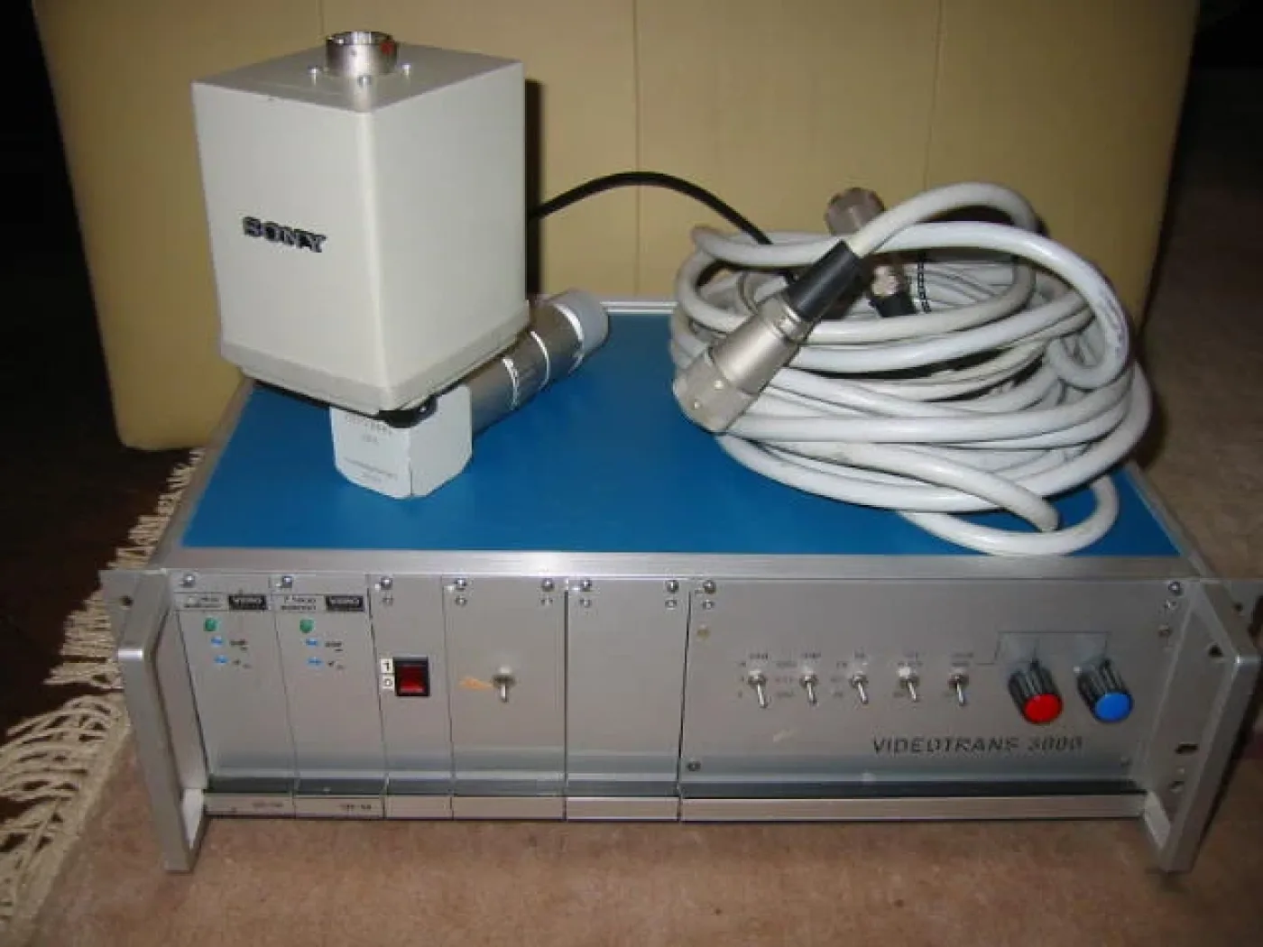 Küllenberg/Sony Videotrans 3000 Kamerasystem für OP-Mikroskope - 1