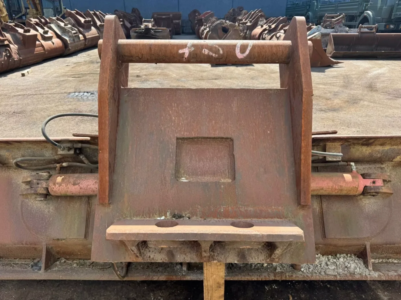 Tilting Bucket ngt-3500 Lehnhoff HS40 - 8