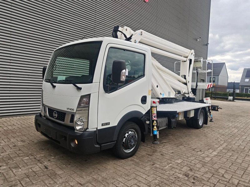 Nissan Cabstar 35.13 NT400 GSR B240PX
