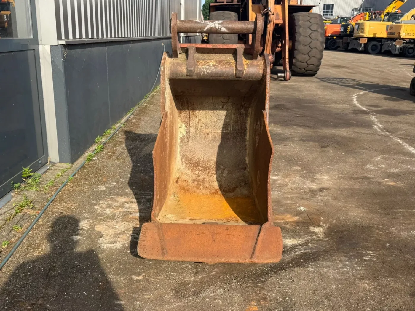 HH4-700 MS25 - 8