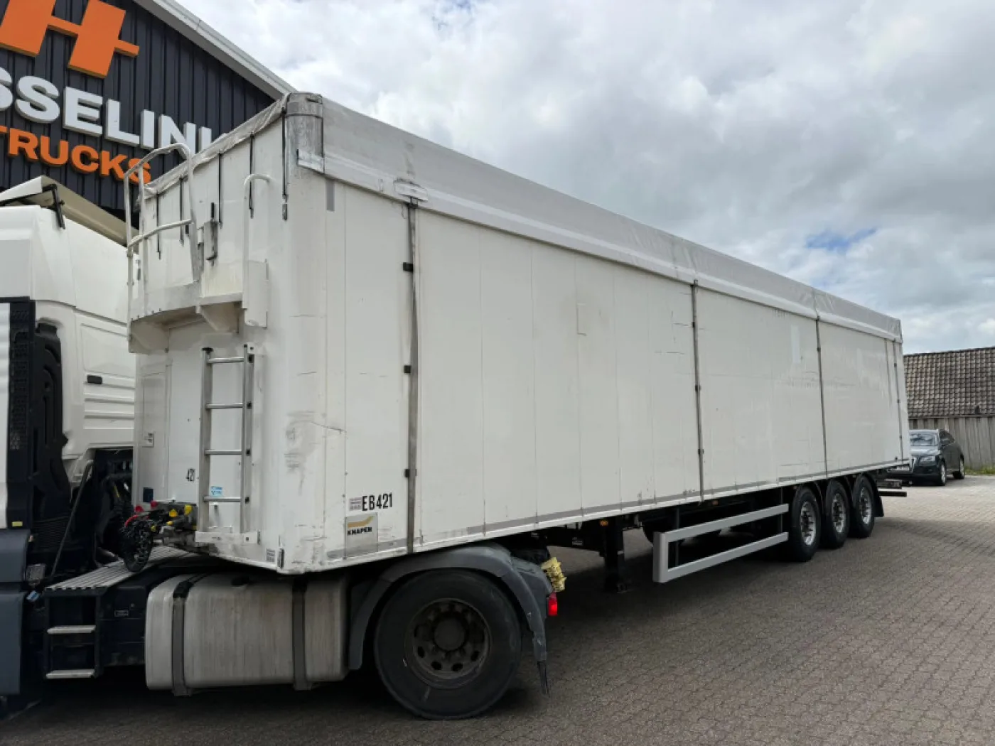 Knapen Trailers K200 90 m³ 10 mm Cargo Floor SAF Disc Brakes - 1