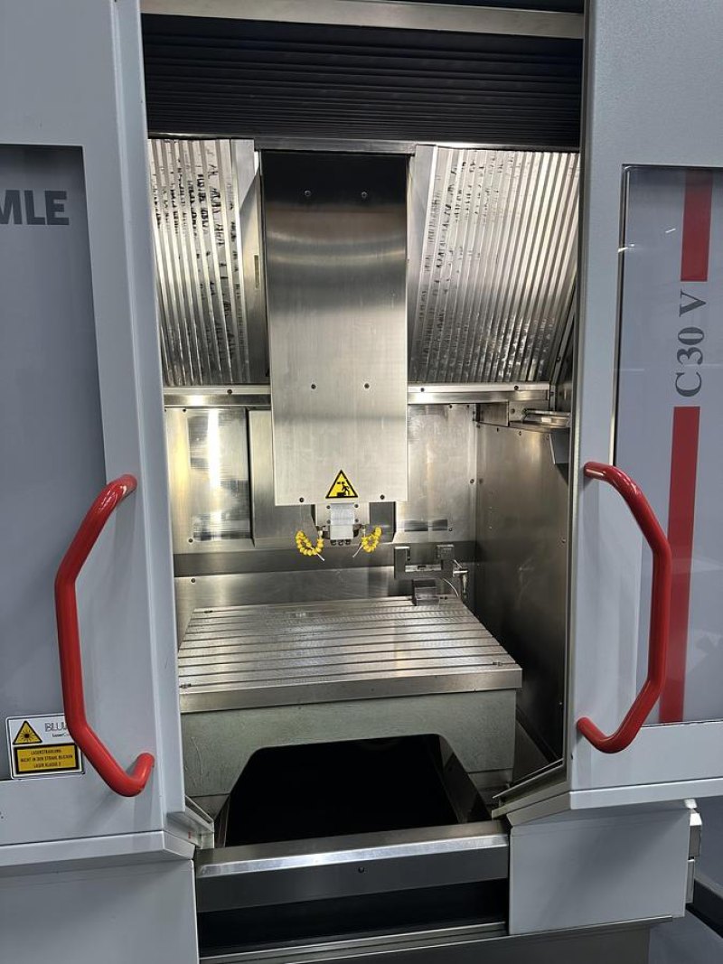 HERMLE C30 V (HSC - 40.000 RPM)