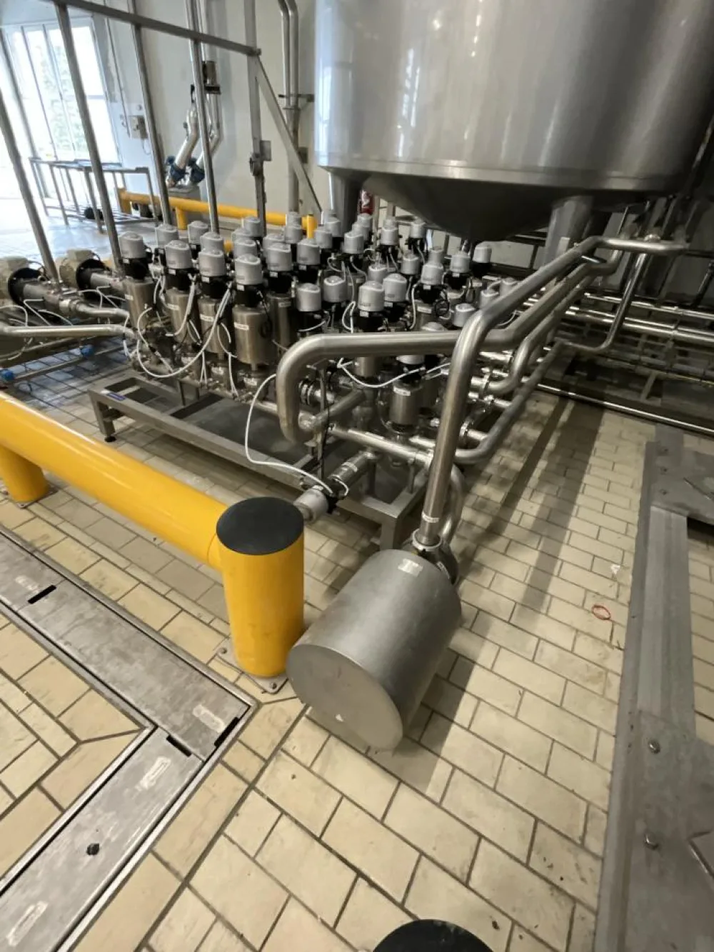 Pentair Pentair Sudmo DN2.5 Stainless Steel Multi Port Valve Manifold with Alfa Laval S/S Centrifugal Pump