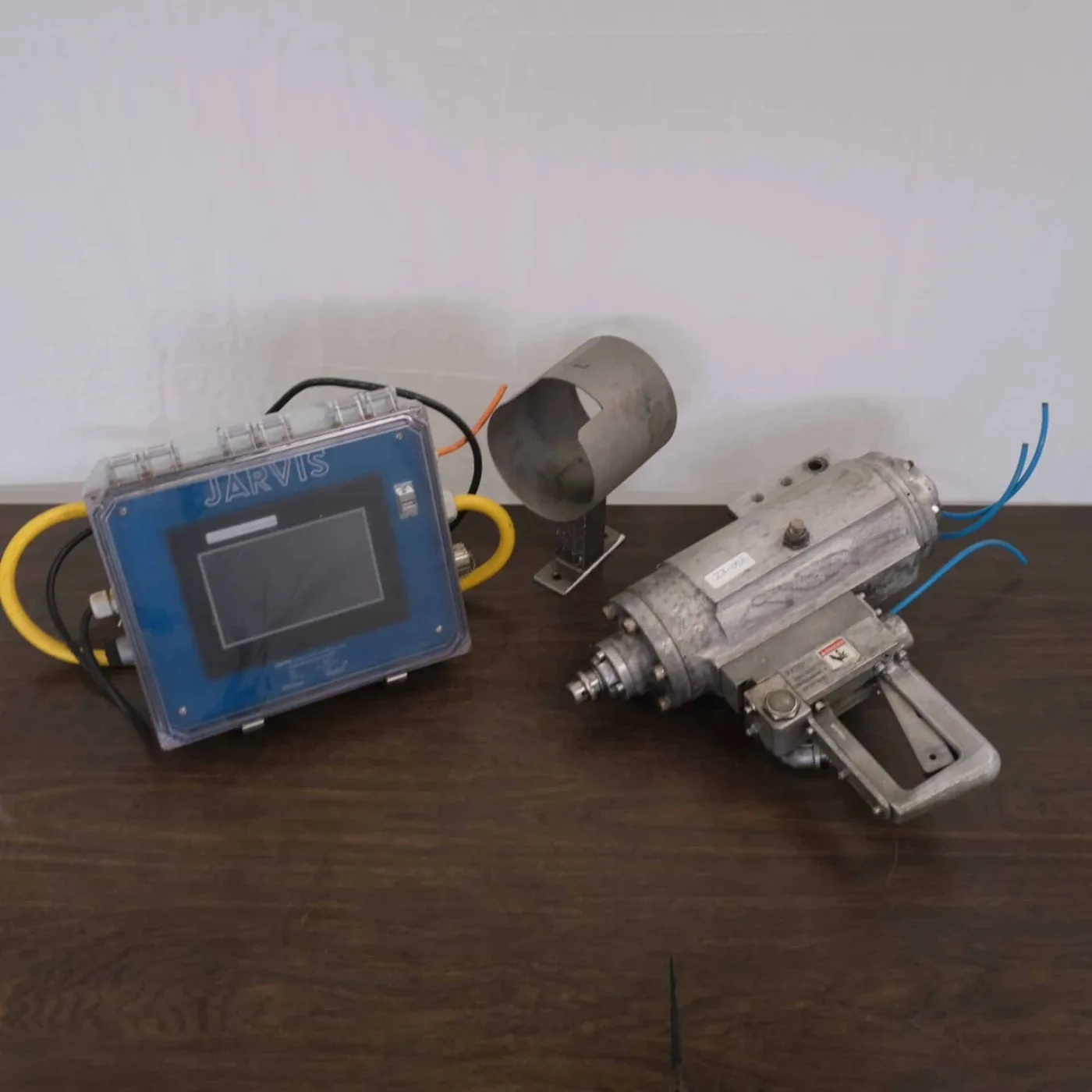 Pneumatic stunner, Jarvis, USSS-1 - 1