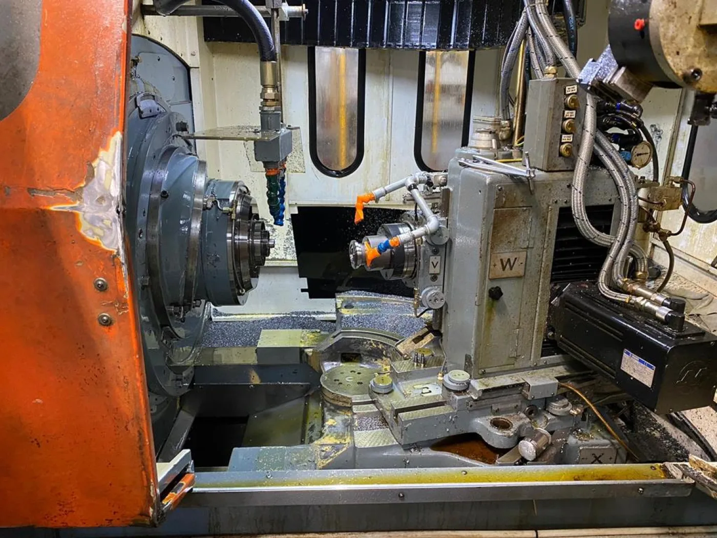 CNC SPIRAL BEVEL GEAR GENERATOR , GLEASON - 116 - Laxmi Metal & Machines, Rohtak - 5