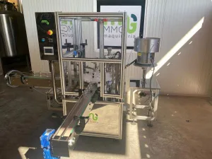 Cerradora taponadora rotativa para obturadores y tapón rosca