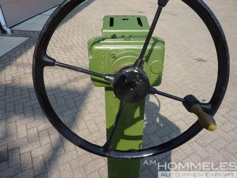 Schottel steering stand