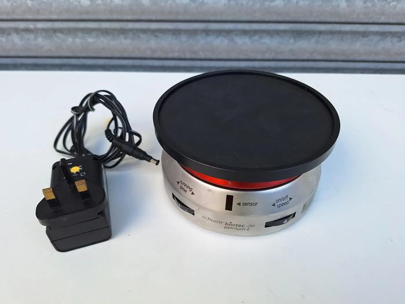 Schuett-Biotec.de Petriturn-E Rotator - 4