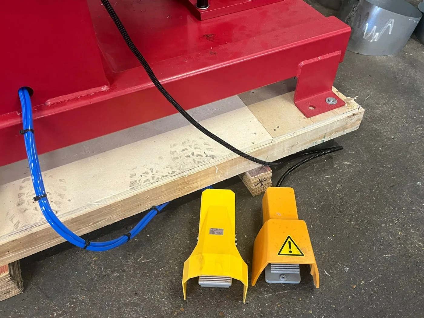 WNS Hydraulic Gorelocker/Elbow Ducting Machine 125mm – 1250mm Diameter Range - WNS - W. Neal Services Ltd - 6