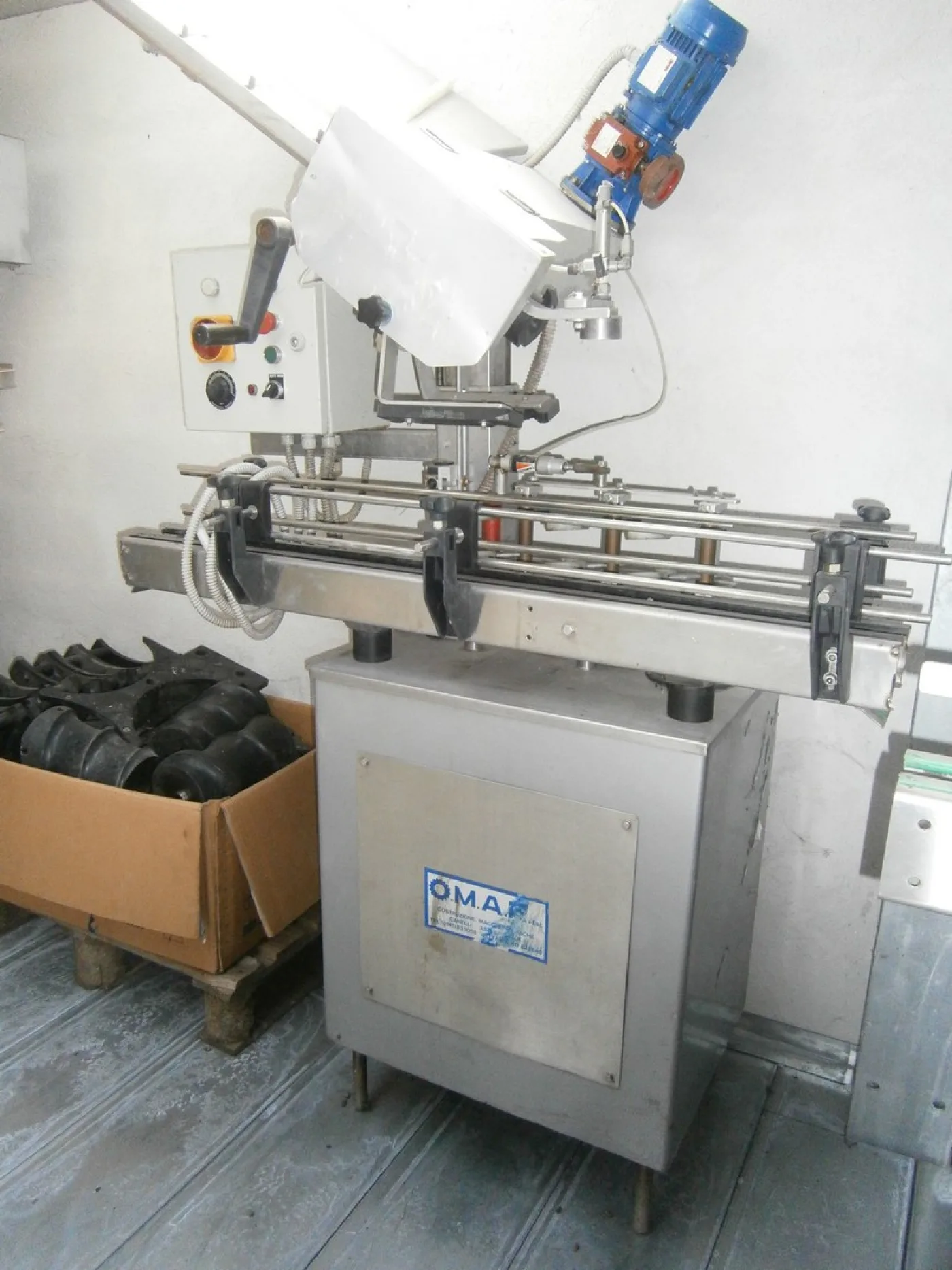 CAPSULES DISTRIBUTOR OMAR, WITH BASE AND CONVEYOR BELT IN STAINLESS STEEL, SECOND-HAND MACHINE - 6
