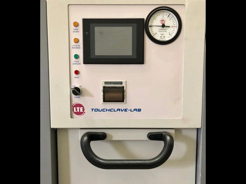 LTE Touchclave F-300 Autoclave