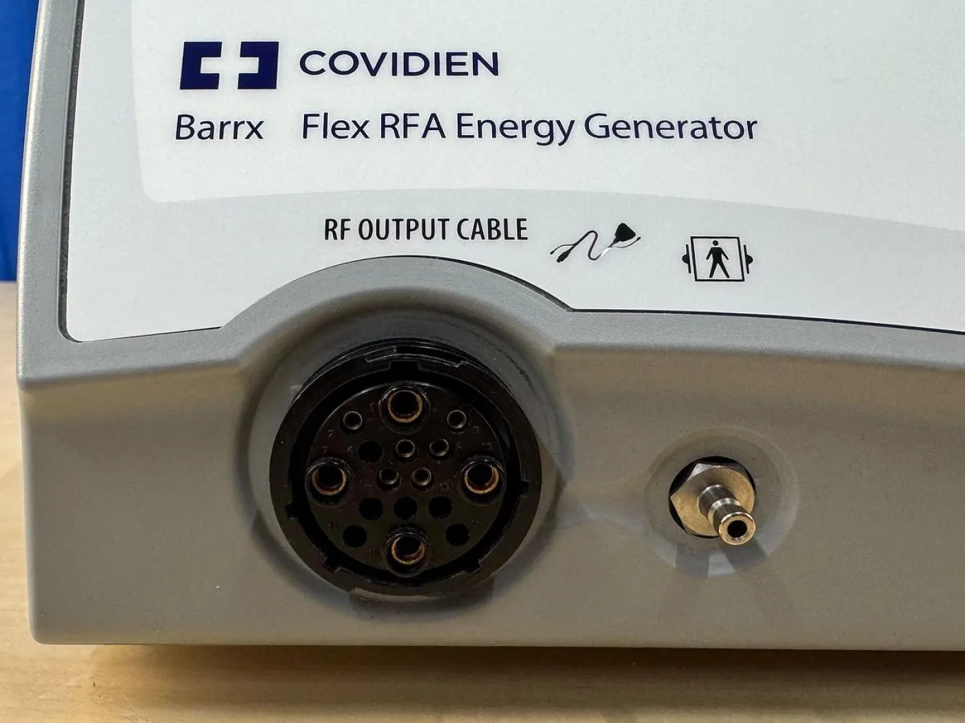 COVIDIEN Barrx Flex RFA Energy Generator REF: 1190A-230A YOM: 2015 - 6