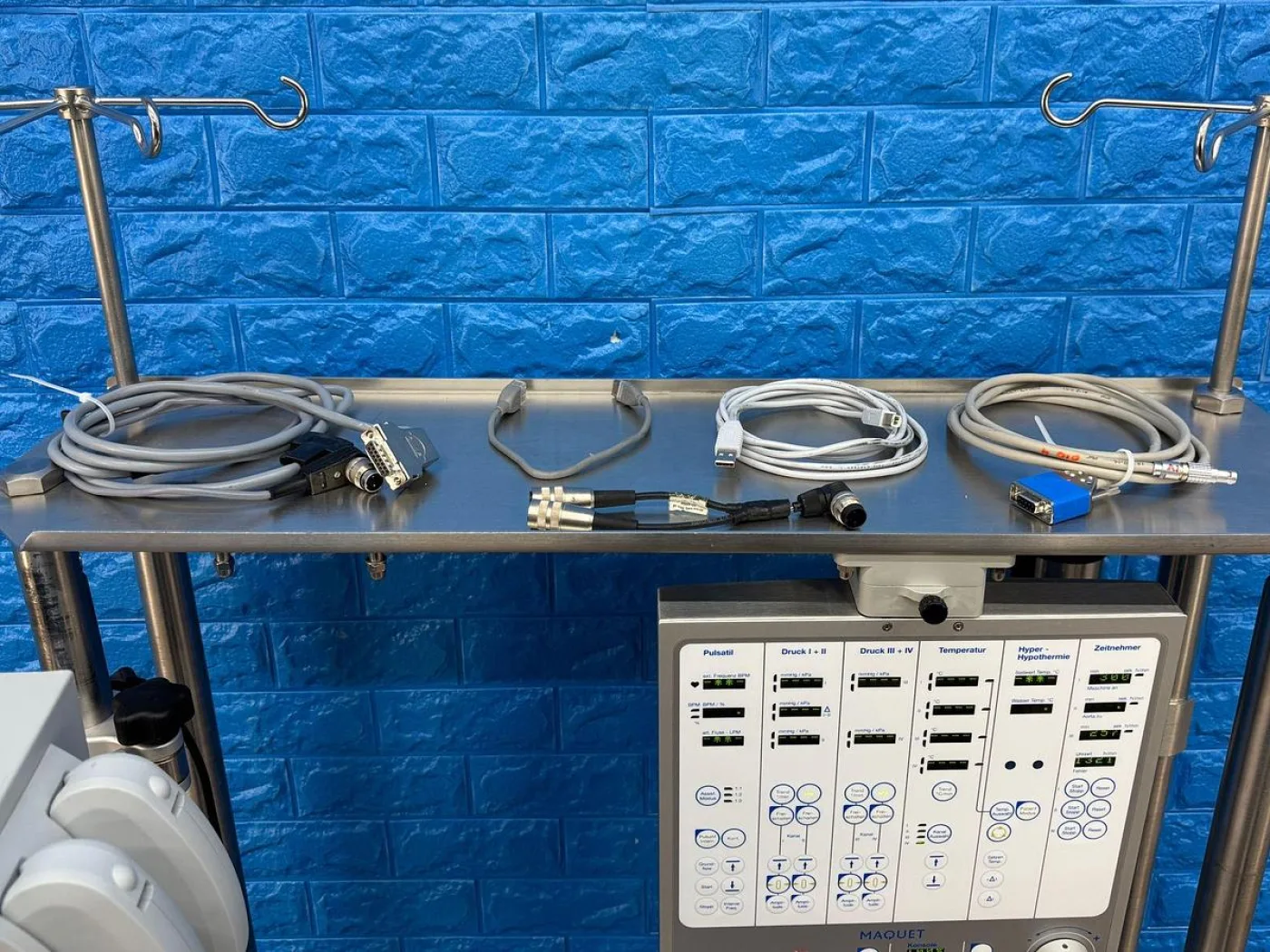 Maquet HL20 Heart Lung Machine with 3 Roller Pumps - 8