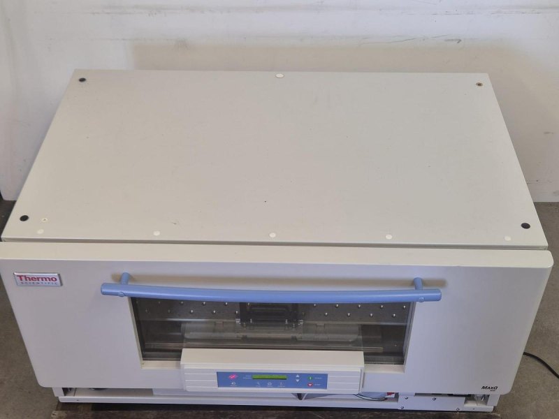 Thermo Fisher Scientific MaxQ SHKE8000 Shaker