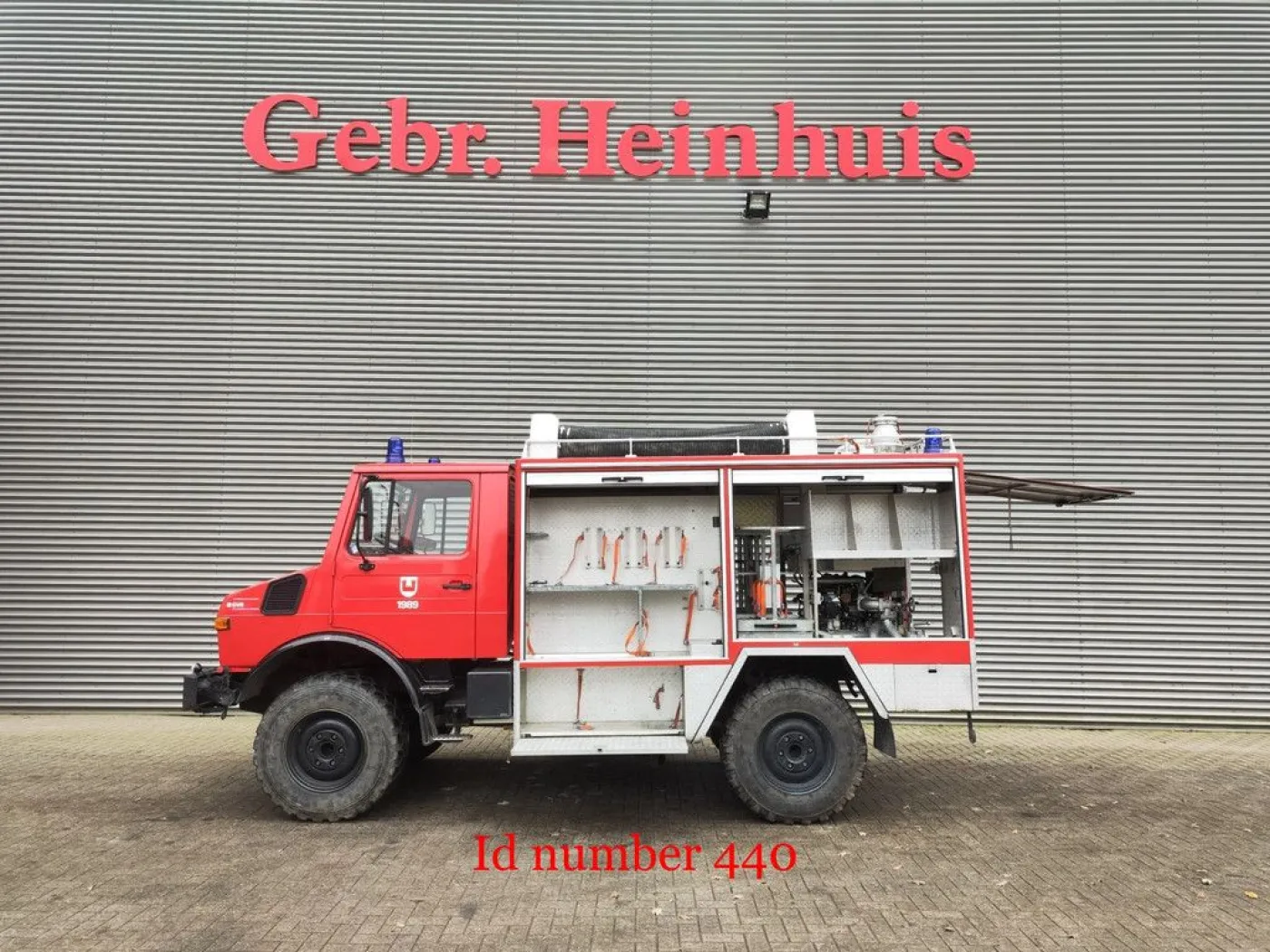 Unimog U 1250L 4x4 - 2