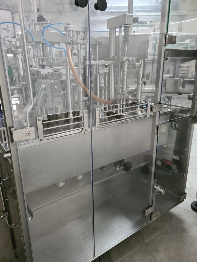 RIEMPITRICE LIQUIDI E TAPPATRICE – IMA FARMOMAC – MOD. F87