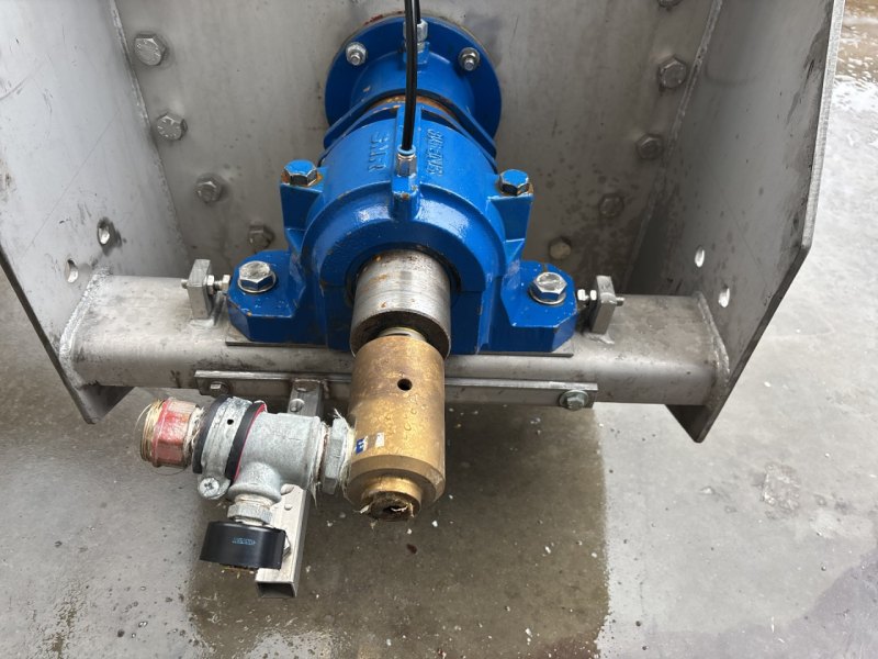 Nema KRS 0500x6800 (cooling screw) - Vertical screw conveyor
