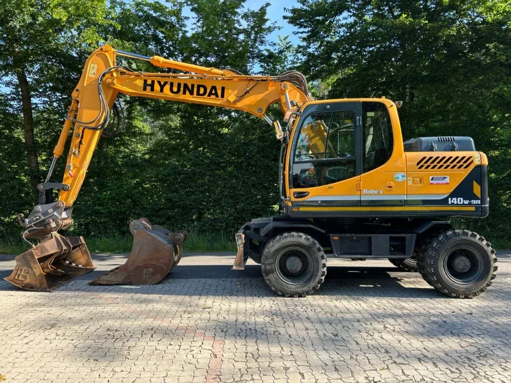 Hyundai - R 140 W-9A
