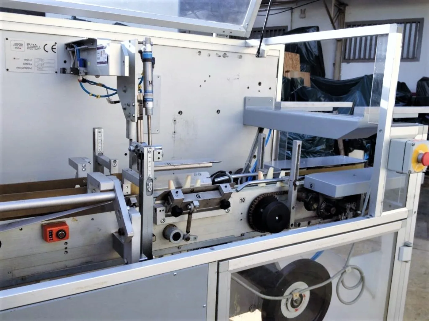 FORMATRICE E RIEMPITRICE VASSOI – BFB IMA – MOD. TP60 - 3