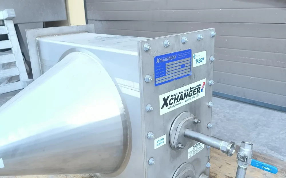 LOW PRESSURE GAS HEAT EXCHANGER XCHANGER C-125 UNUSED