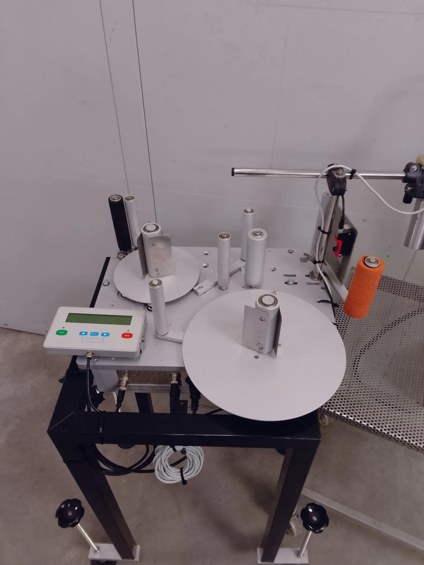 ETICHETTATRICE CON STAMPANTE INKJET – EBS – MOD.EBS-6500 - 3