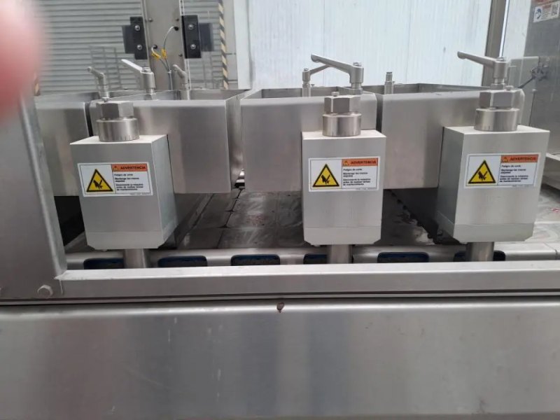 VARIOVAC THERMOFORMING MACHINE
