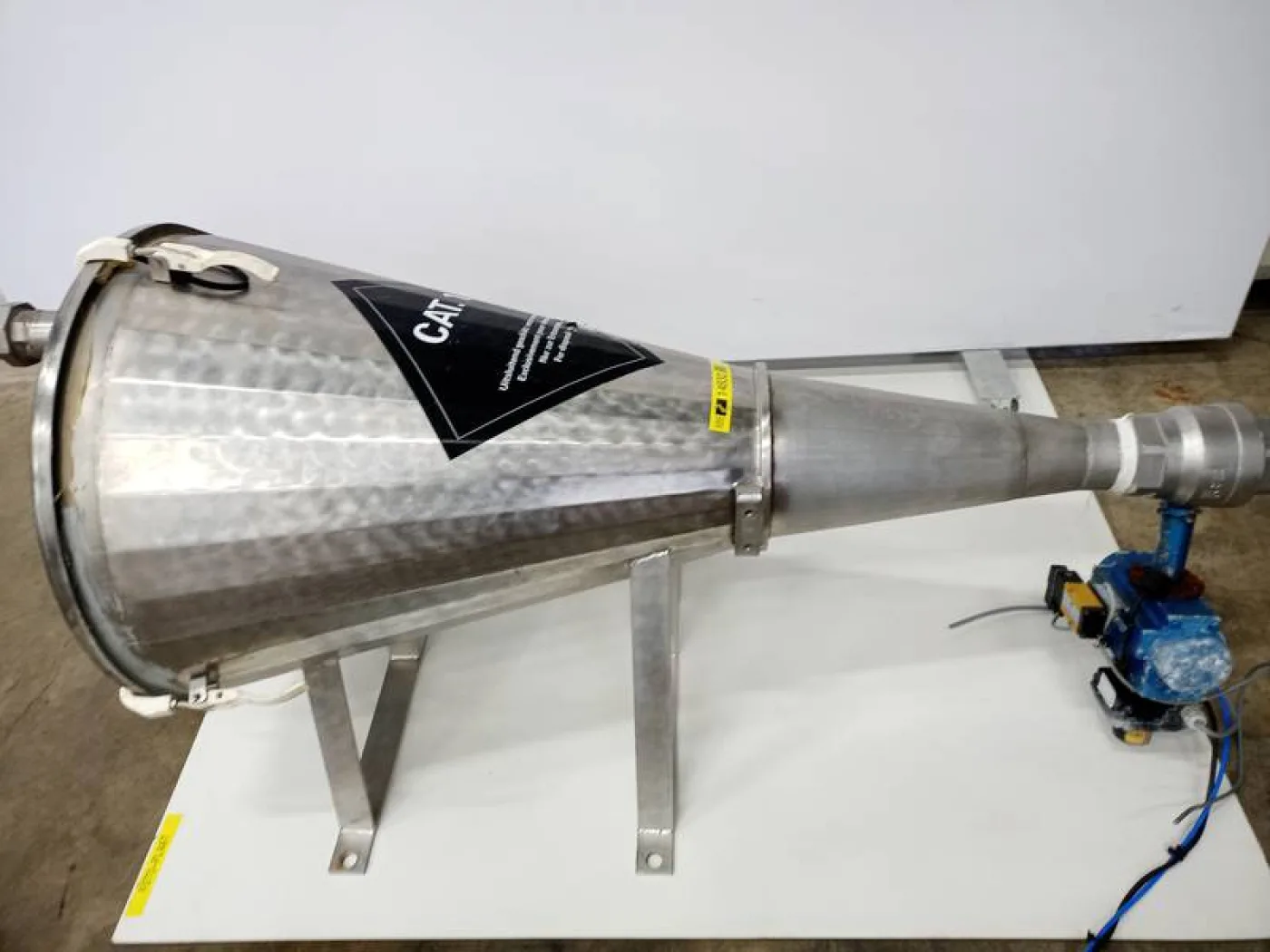 Cyclone for spinal cord removal - 3