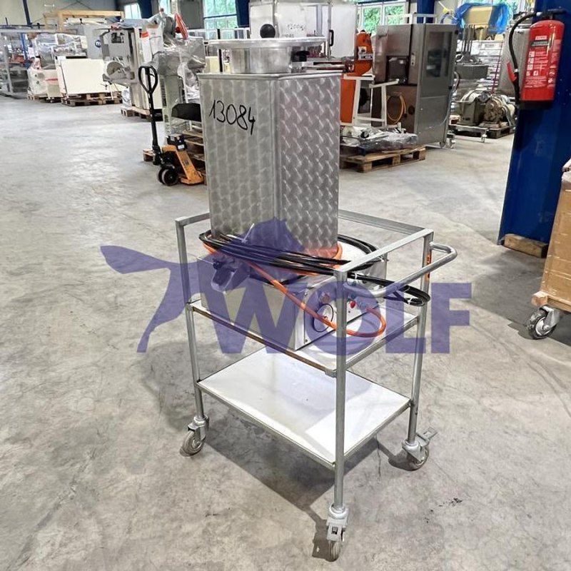 Satz-Temperiermaschine CHOCOTEC - Type 6T-12/3909 mit fahrbarem Wagen.