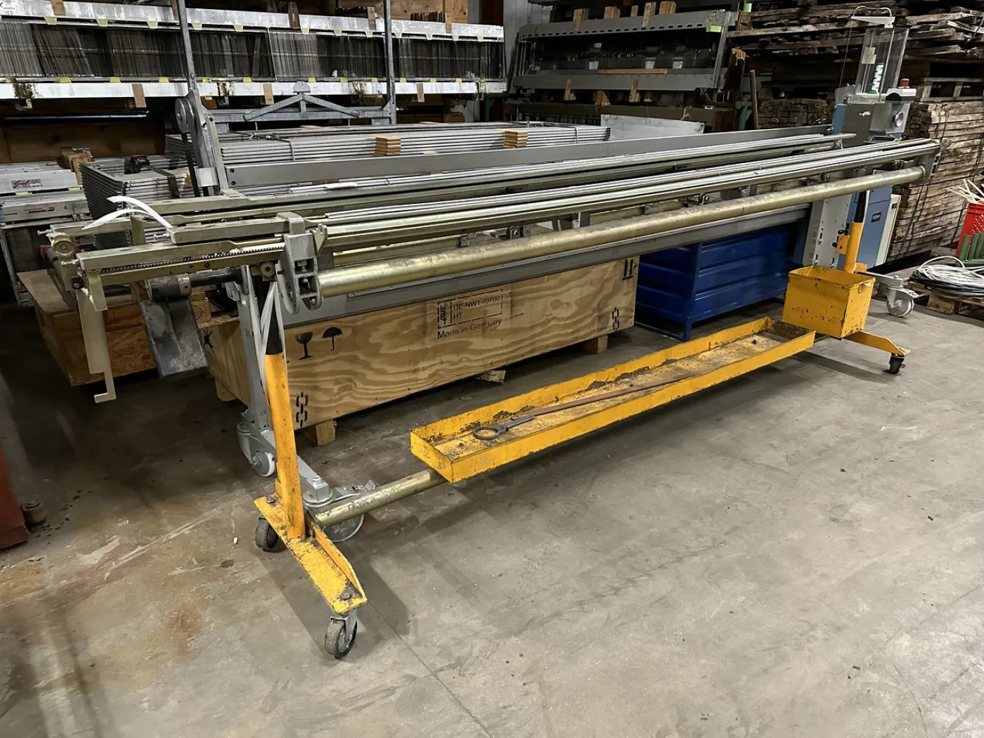 Uster/Staubli - TPF1 knotting frame ww 280 cm - 2