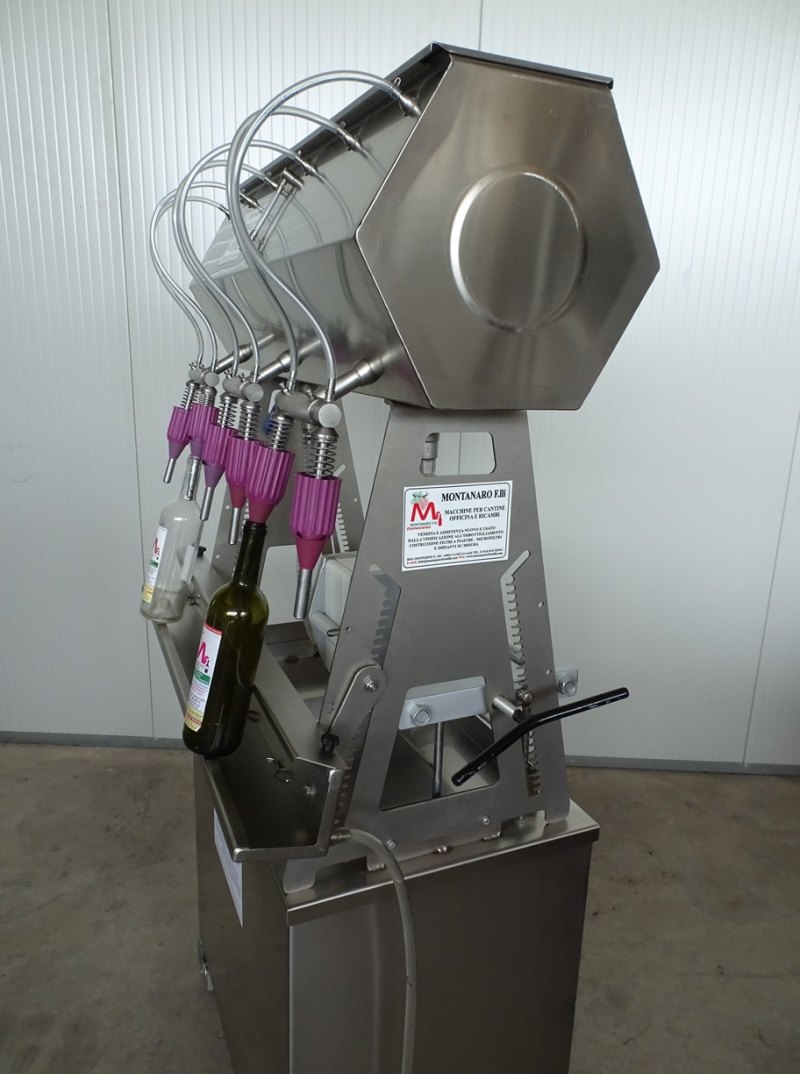 SEMI-AUTOMATIC IN-LINE-FILLER 6 NOZZLES WITH FILTER PLATES 20X20 TO 2 HOLES NEW MACHINE
