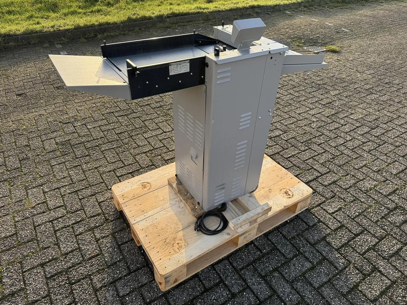 2000 Morgana Autocreaser 33 - 3