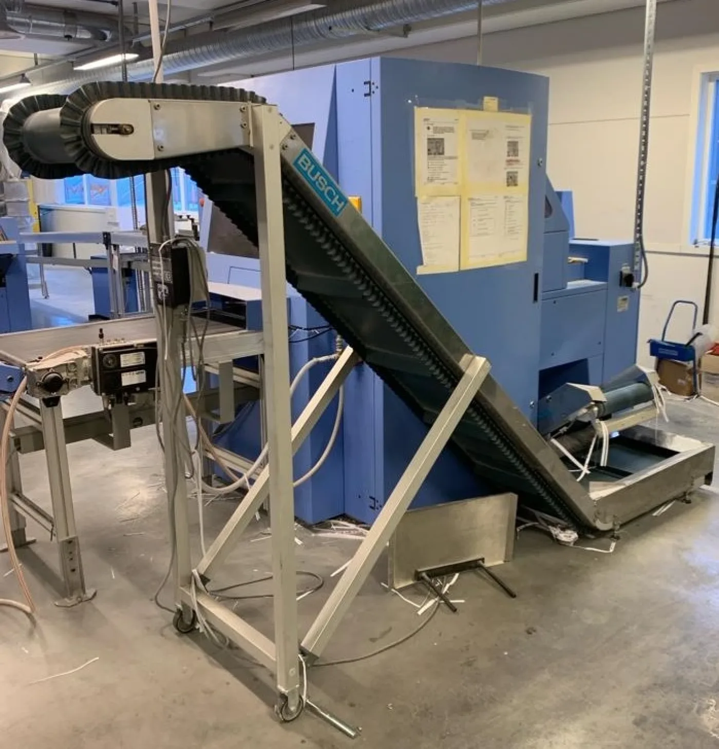 Busch KF 145 waste conveyor - 1