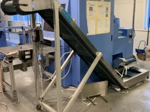Busch KF 145 waste conveyor