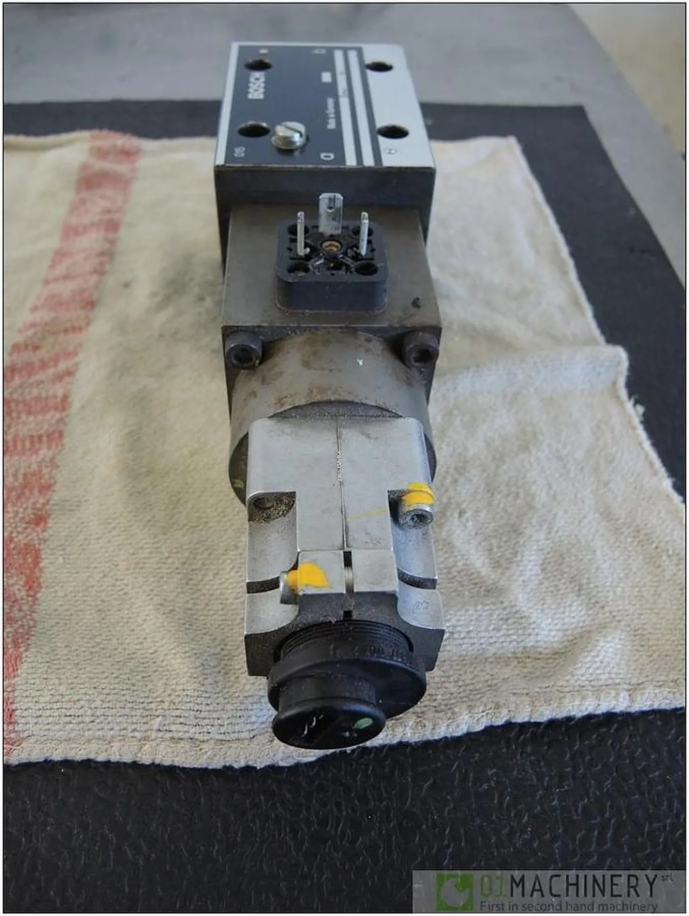 BOSCH 0 811 403 001 AI3056 - 5