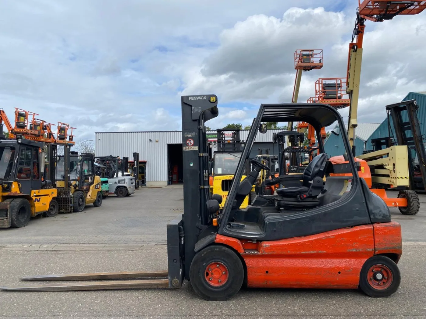 Linde E30-02 - 2