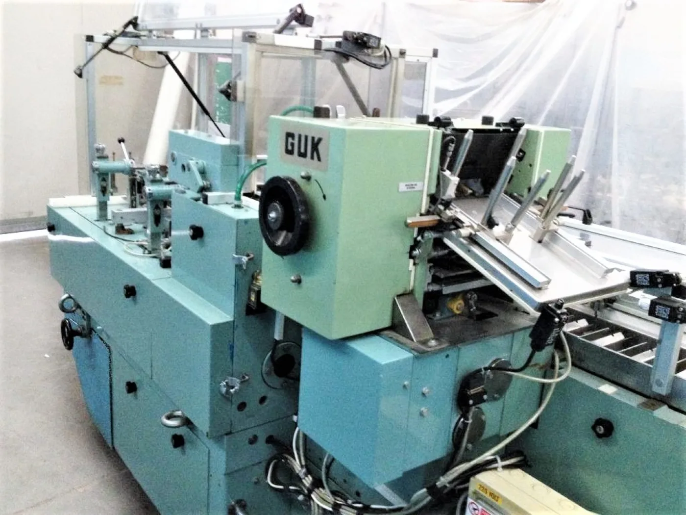 ASTUCCIATRICE AUTOMATICA ORIZZONTALE – ZANASI MOD. KB - 5