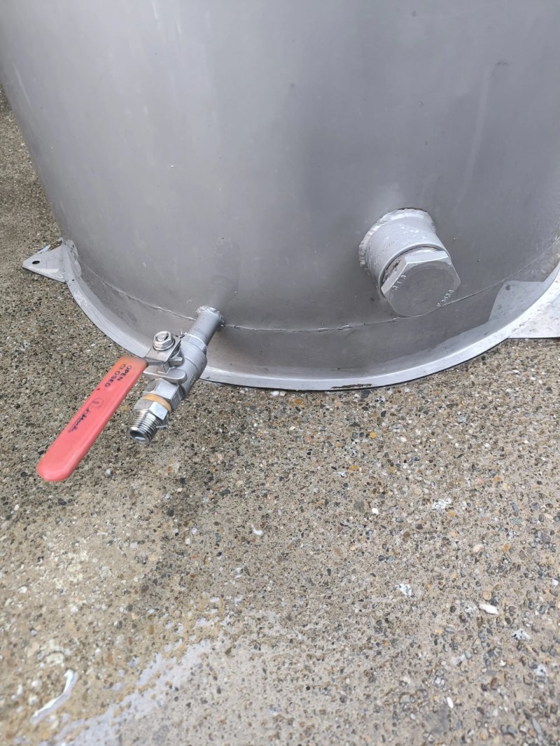 STAINLESS STEEL TANK 190 LITRES