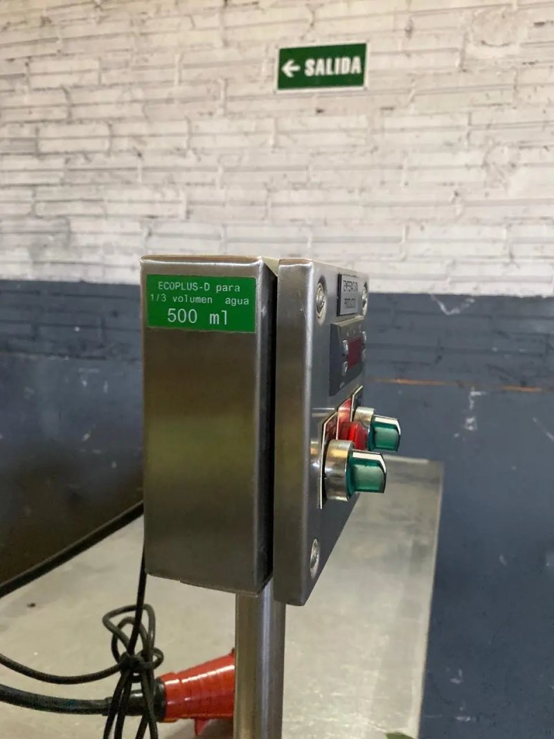 USED STAINLESS STEEL TANK 80 LITERS WITH CHILLER AND AGITATION