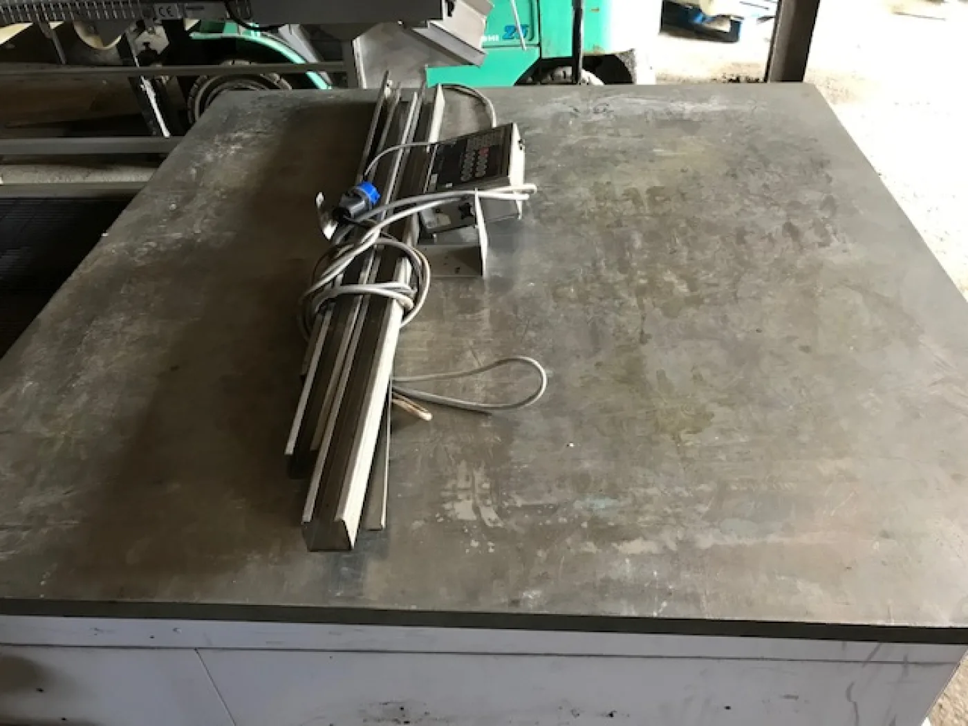 Platform Scale - 1