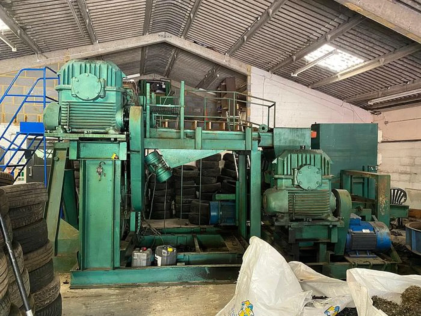 Vehicle Tyre Shredder Plant - 1