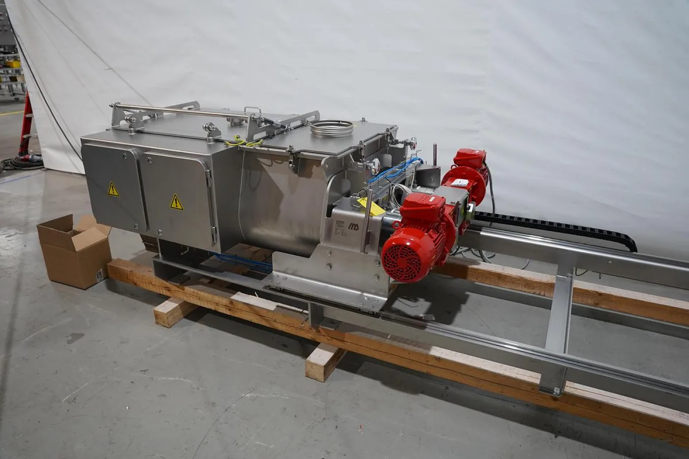 2020 Dinnissen Batch Menger, type 304-30-2x3 - 5