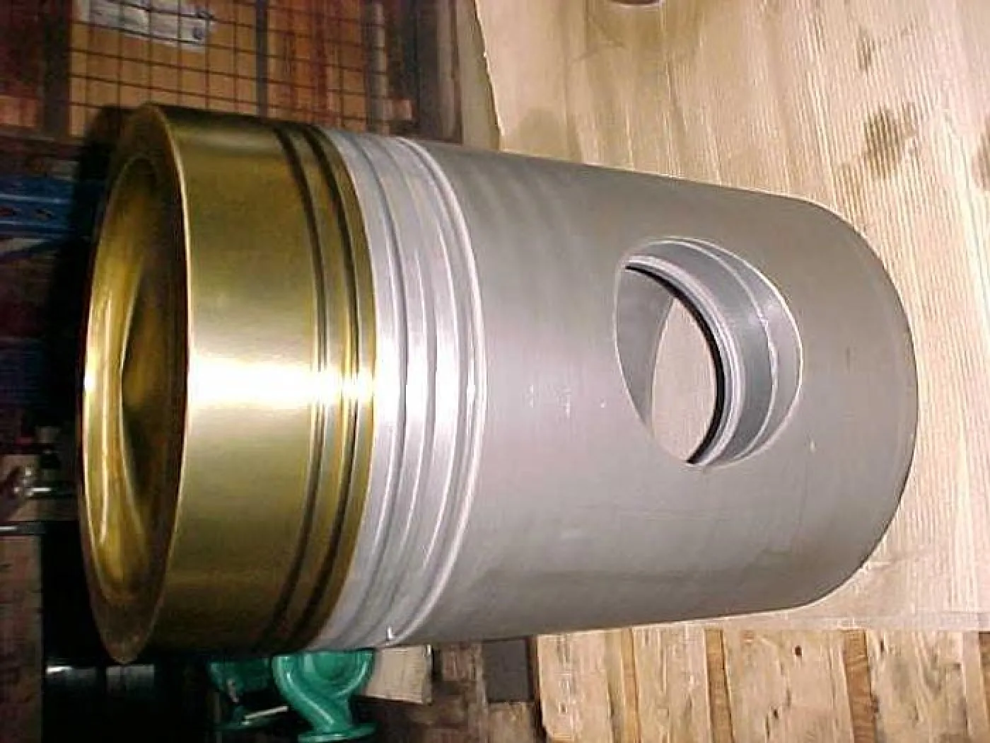 PISTONS DEUTZ BVM540 / 640 - 4