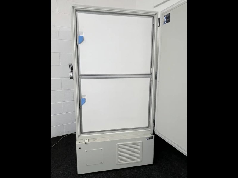 Sanyo MDF-U73V ULT Freezer