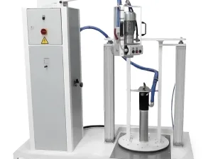 KLM GmbH – Silicone dosing machine S 200 HP